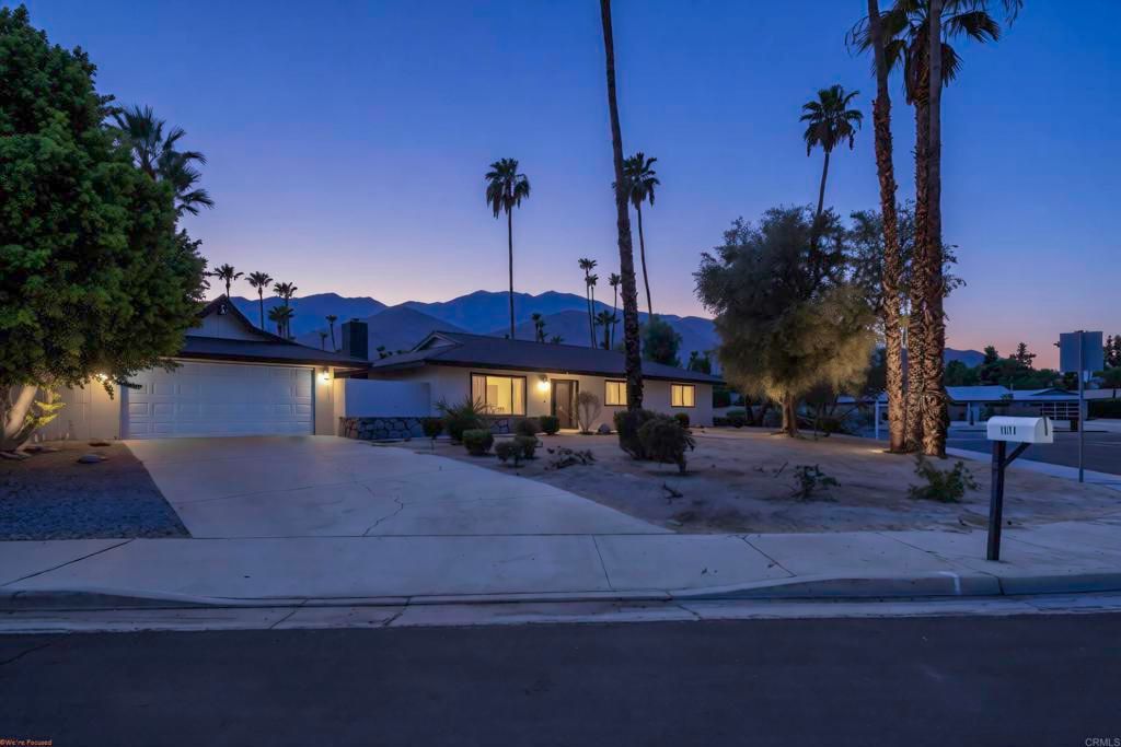 Image 3 of property listing at 1111 S San Joaquin Drive, Palm Springs, CA 92264