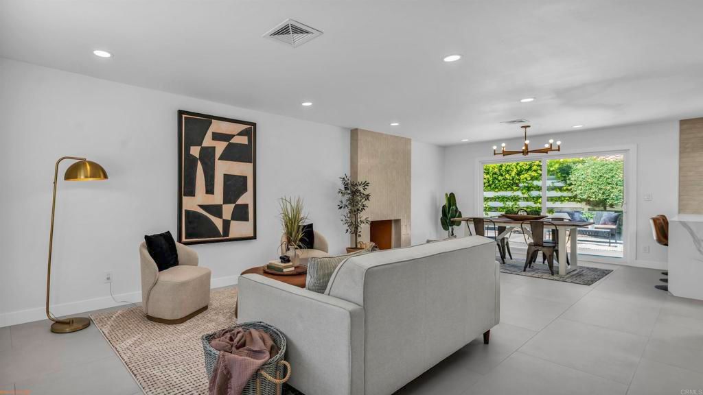 Image 4 of property listing at 1111 S San Joaquin Drive, Palm Springs, CA 92264