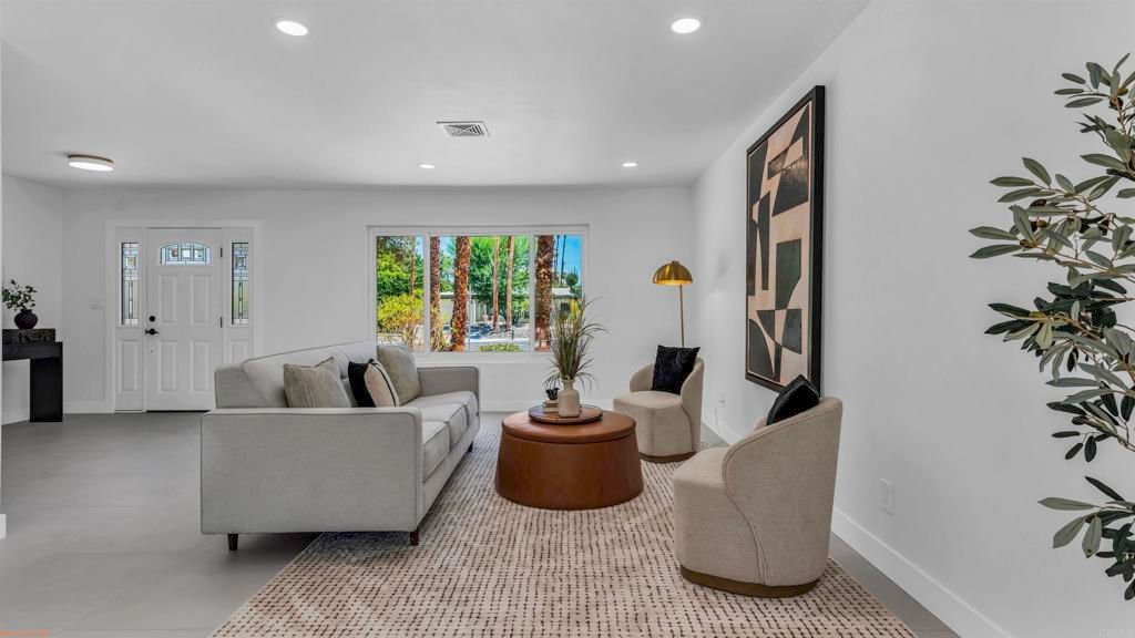 Image 6 of property listing at 1111 S San Joaquin Drive, Palm Springs, CA 92264