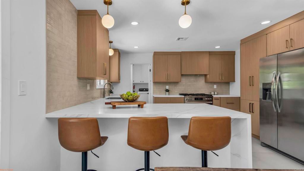 Image 9 of property listing at 1111 S San Joaquin Drive, Palm Springs, CA 92264