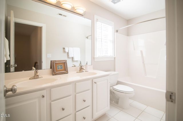 1744 Gracechurch Street, Wake Forest, NC 27587