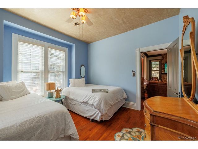 8240 Emporia Ave, Cascade, CO 80809