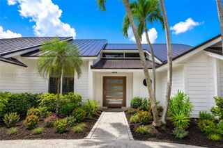 10290 SE Banyan Way, Jupiter, FL 33469