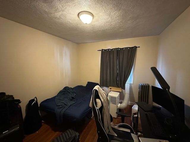 227 Boston Ave 1, Medford, MA 02155