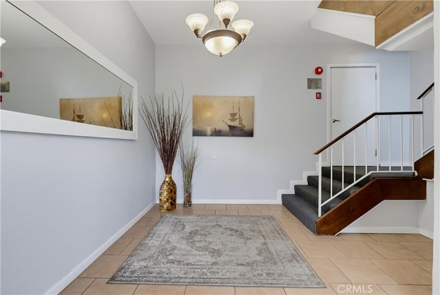8738 Delgany 301, Playa Del Rey, CA 90293