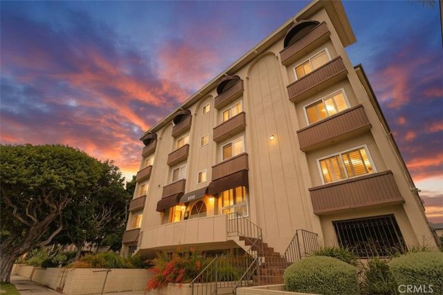 8738 Delgany 301, Playa Del Rey, CA 90293