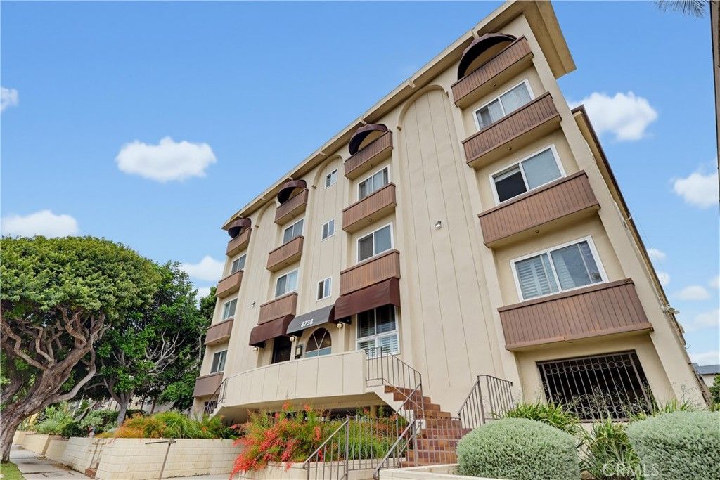 8738 Delgany 301, Playa Del Rey, CA 90293