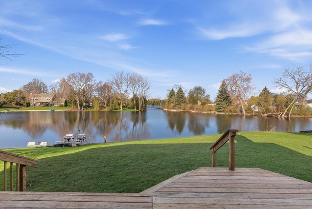 w164n11115 Kings Way, Germantown, WI 53022