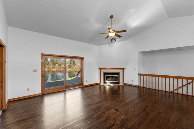 w164n11115 Kings Way, Germantown, WI 53022