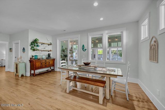 807 Atlanta Avenue, Carolina Beach, NC 28428