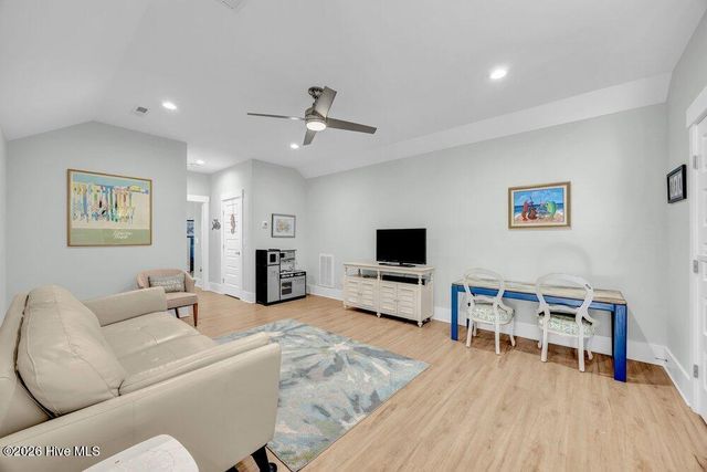 807 Atlanta Avenue, Carolina Beach, NC 28428