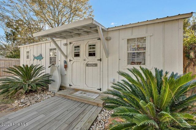 807 Atlanta Avenue, Carolina Beach, NC 28428