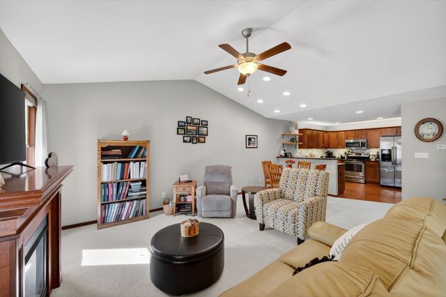 1115 NE Ford Lane, Ankeny, IA 50021