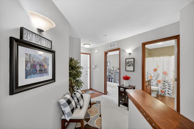 1115 NE Ford Lane, Ankeny, IA 50021