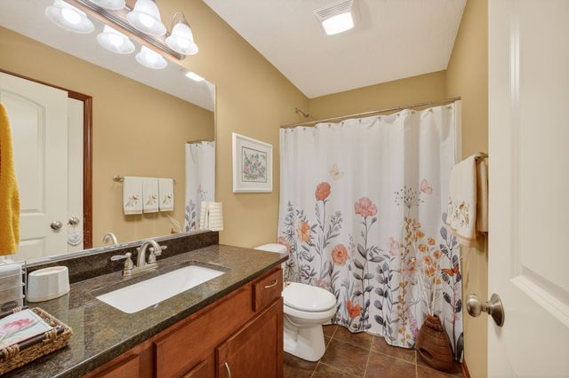 1115 NE Ford Lane, Ankeny, IA 50021