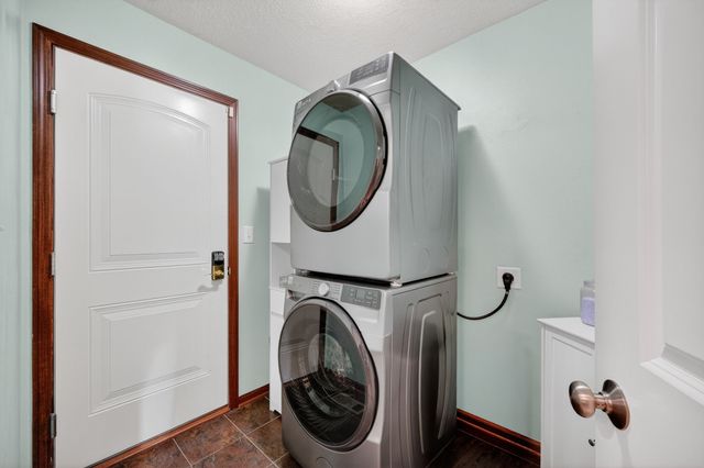 1115 NE Ford Lane, Ankeny, IA 50021