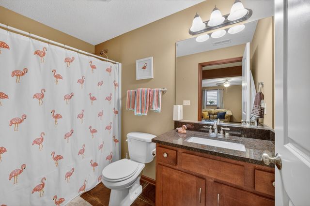 1115 NE Ford Lane, Ankeny, IA 50021