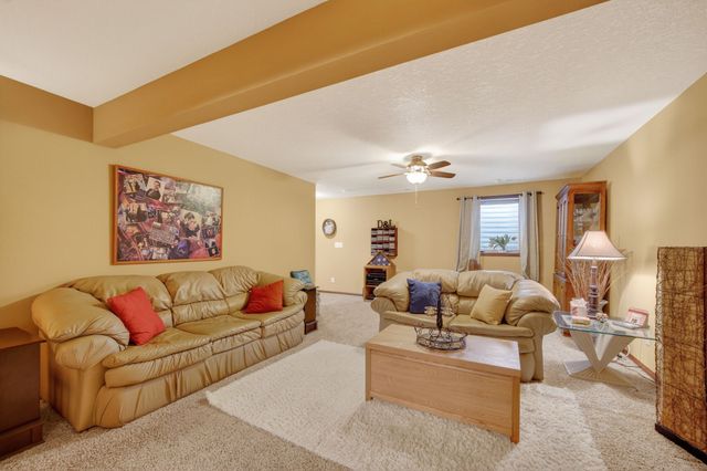 1115 NE Ford Lane, Ankeny, IA 50021
