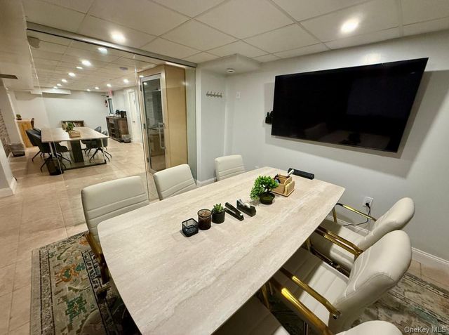 220 Pelham Road 5C, New Rochelle, NY 10805