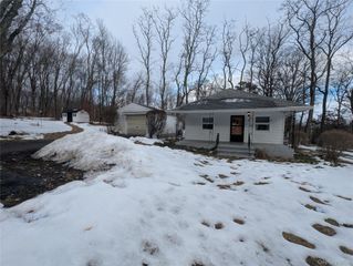 2 Quannacut Road, Pine Bush, NY 12566