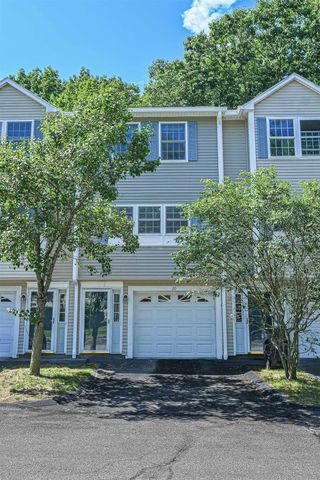 1029 S Mammoth Rd Unit 20, Manchester, NH 03109