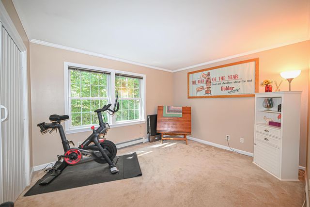 1029 S Mammoth Rd Unit 20, Manchester, NH 03109