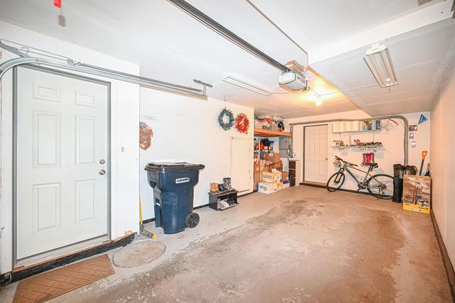 1029 S Mammoth Rd Unit 20, Manchester, NH 03109