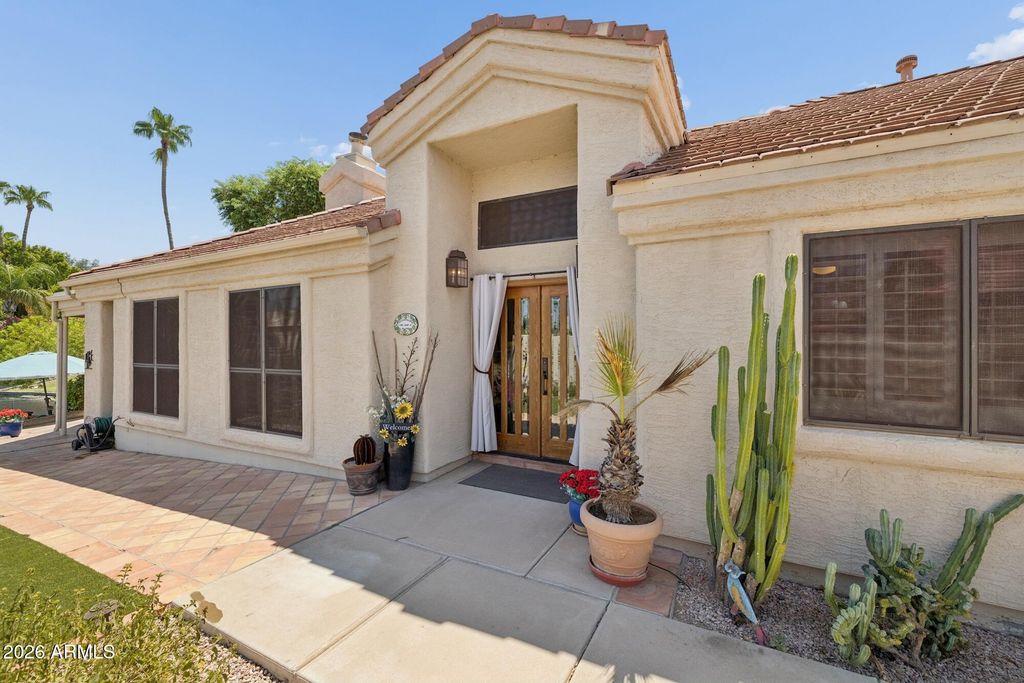 1405 W LAKE MIRAGE Court, Gilbert, AZ 85233 — exterior