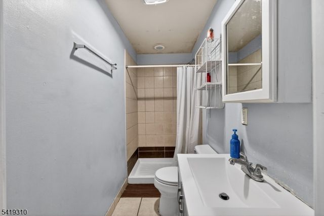 99 Bruen St, Newark City, NJ 07105