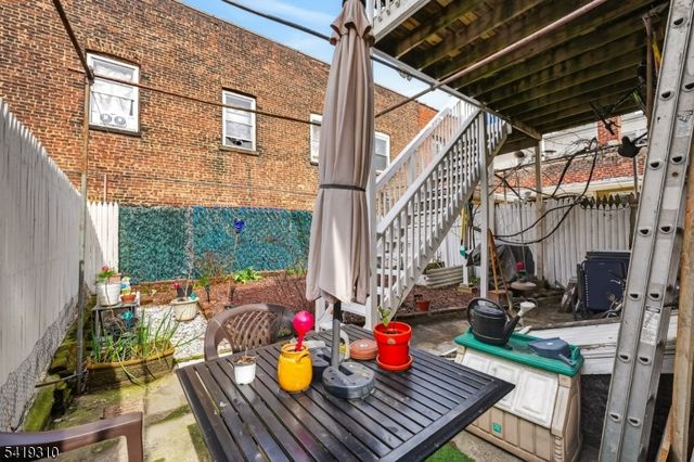 99 Bruen St, Newark City, NJ 07105