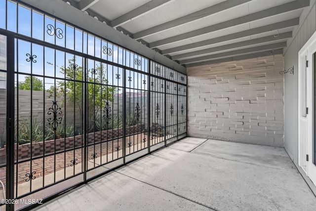 4140 E Megan Drive, Tucson, AZ 85712