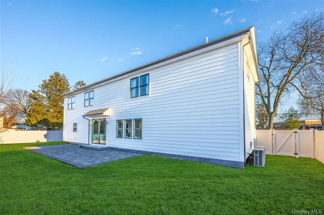2369 Stewart Avenue, Westbury, NY 11590