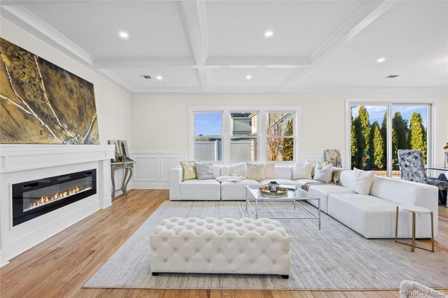 2369 Stewart Avenue, Westbury, NY 11590