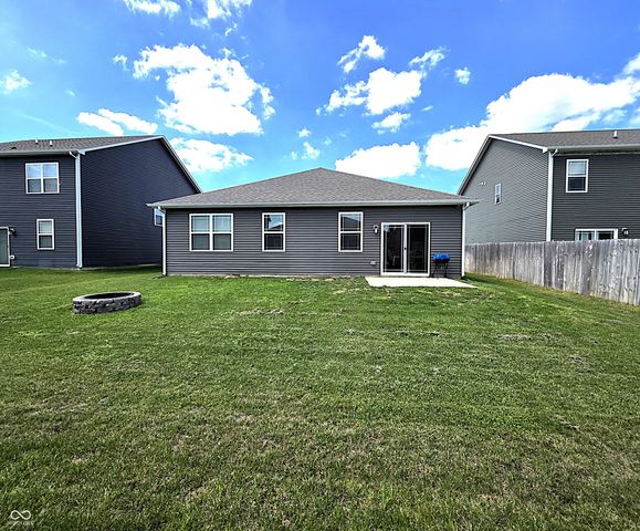 11193 N Heirloom Drive, Monrovia, IN 46157