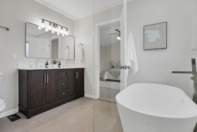 5487 Benpatrick Court, Westerville, OH 43081
