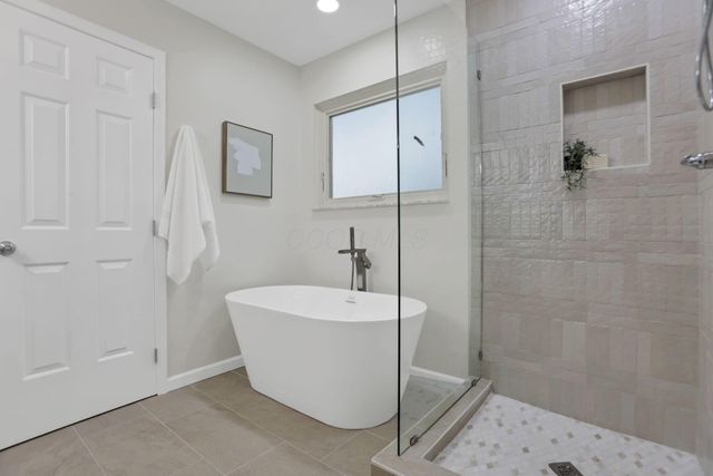 5487 Benpatrick Court, Westerville, OH 43081