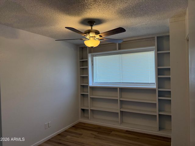 503 E LOYOLA Drive, Tempe, AZ 85282