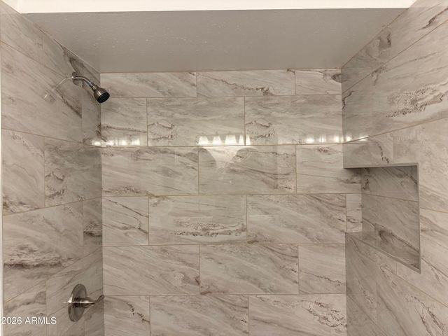 503 E LOYOLA Drive, Tempe, AZ 85282