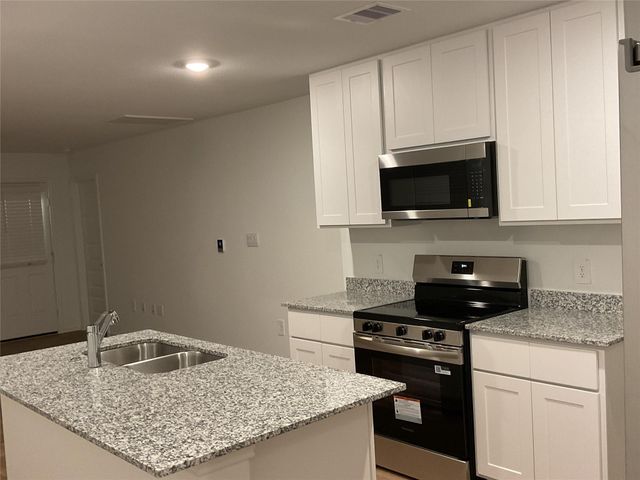 6235 Scarlet Halo Lane, Houston, TX 77048