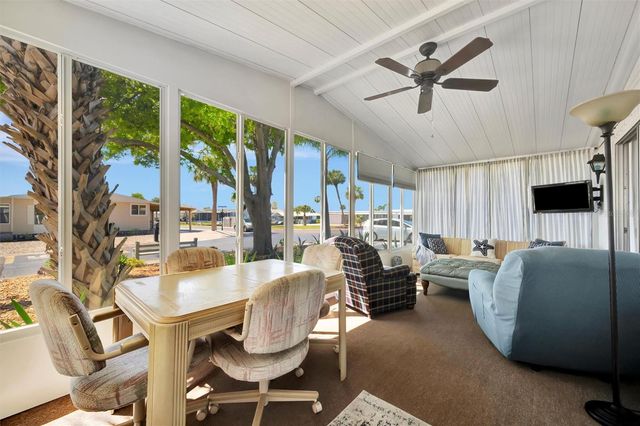 123 S SAINT THOMAS CIRCLE, Apollo Beach, FL 33572