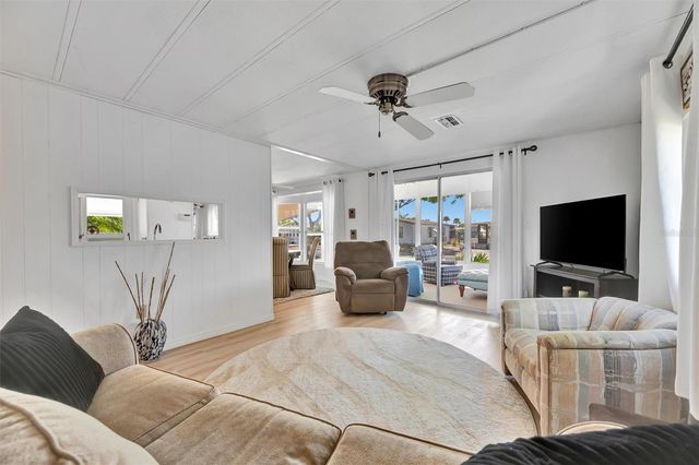 123 S SAINT THOMAS CIRCLE, Apollo Beach, FL 33572