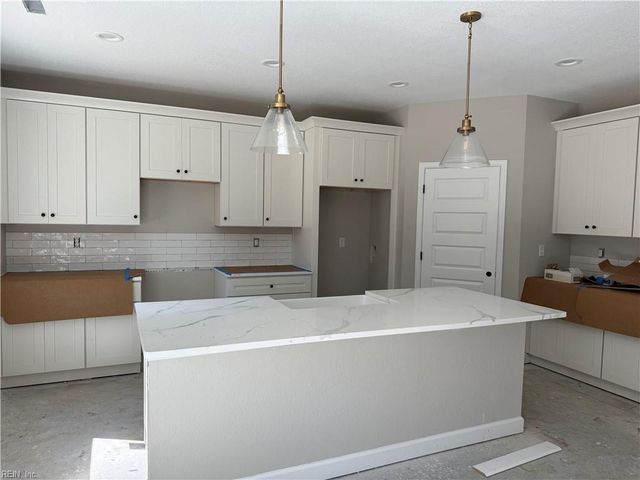 4660 Indian River RD, Virginia Beach, VA 23456