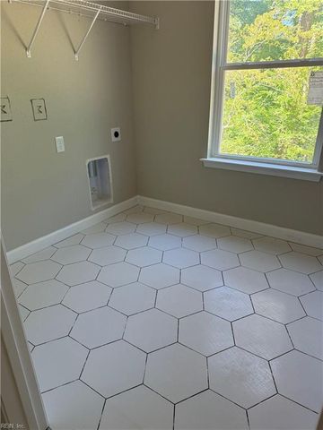 4660 Indian River RD, Virginia Beach, VA 23456