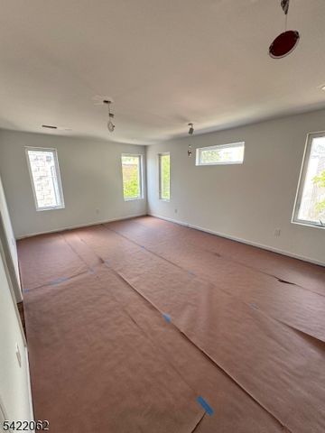 674 S 18Th St, Newark City, NJ 07103