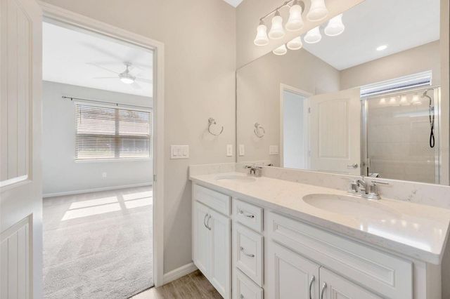 6398 BRADFORD WOODS DRIVE, Zephyrhills, FL 33542