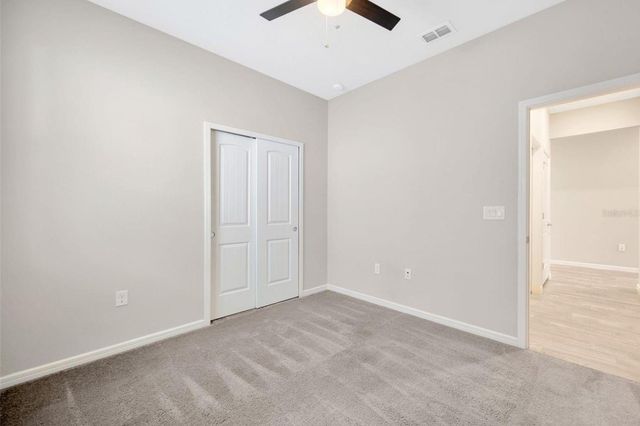 6398 BRADFORD WOODS DRIVE, Zephyrhills, FL 33542