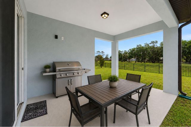 6398 BRADFORD WOODS DRIVE, Zephyrhills, FL 33542