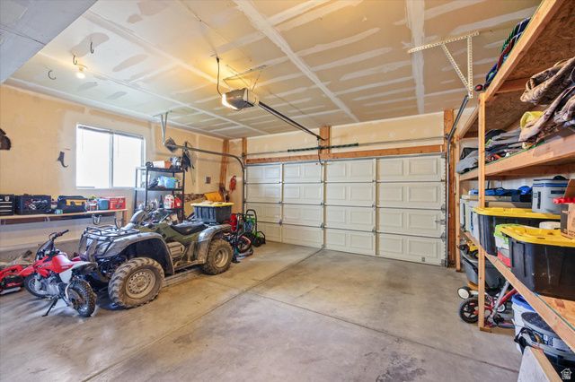 7849 N SADDLEBACK DR, Eagle Mountain, UT 84005