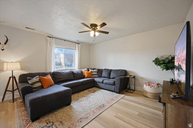 7849 N SADDLEBACK DR, Eagle Mountain, UT 84005