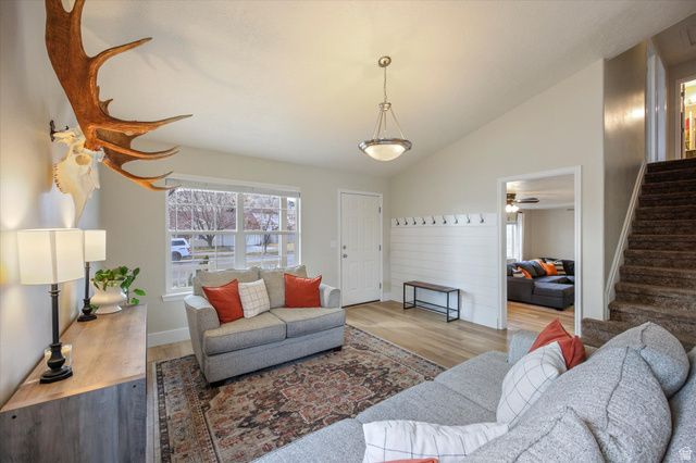 7849 N SADDLEBACK DR, Eagle Mountain, UT 84005